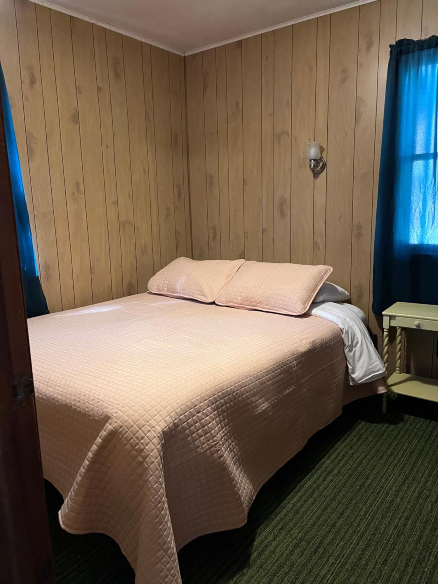 Musky Joe'S Twin Pines Resort New Post Luaran gambar